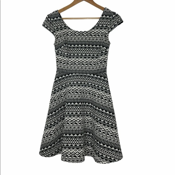 Mossimo Tribal Aztec Print Fit and Flare Dress - Picture 1 of 11